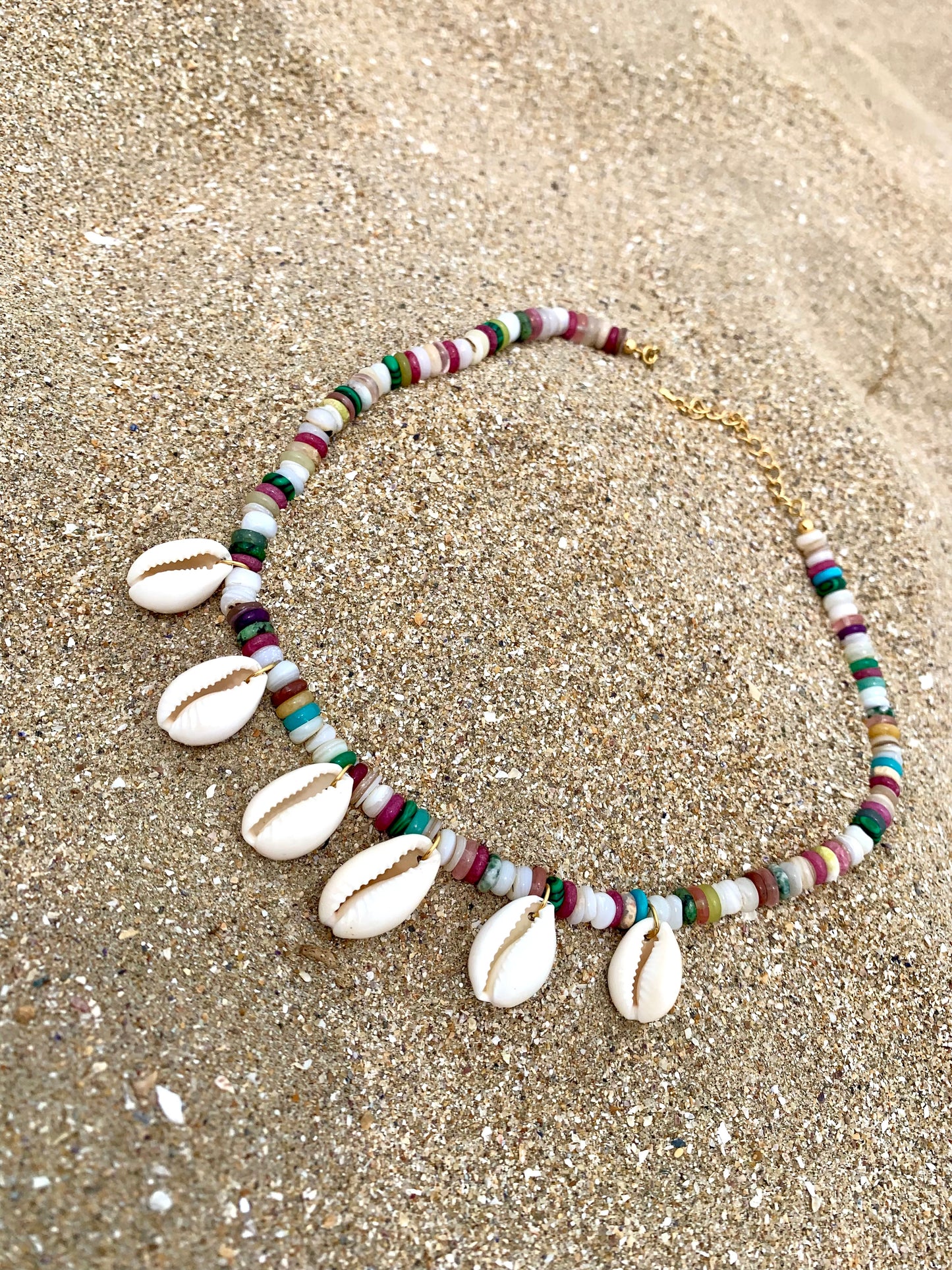 Collier OKA pierres semi précieuse