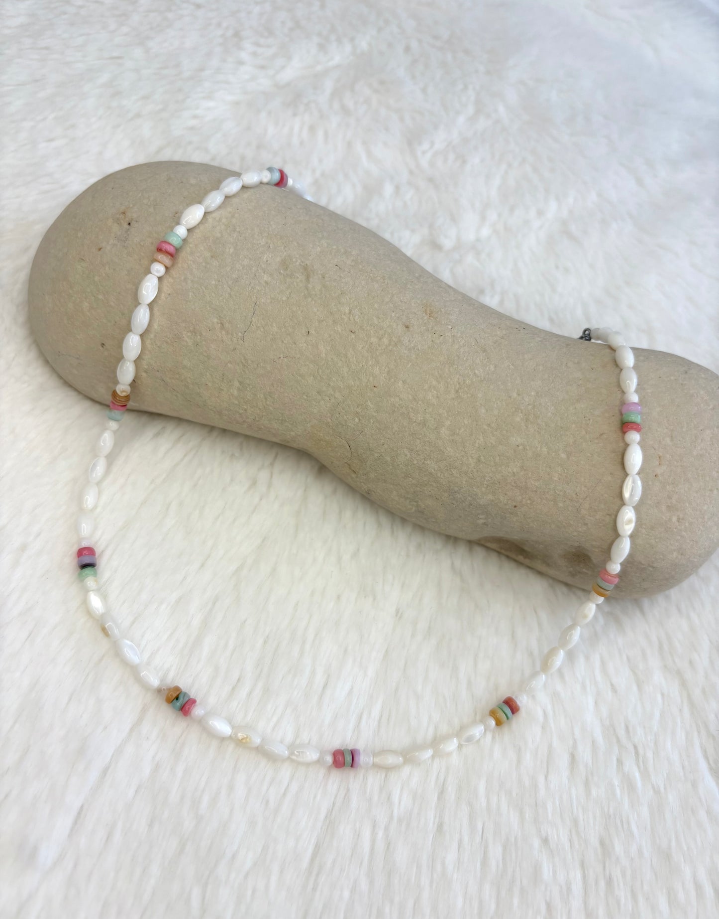 Collier ITORA Blanc et multicolore